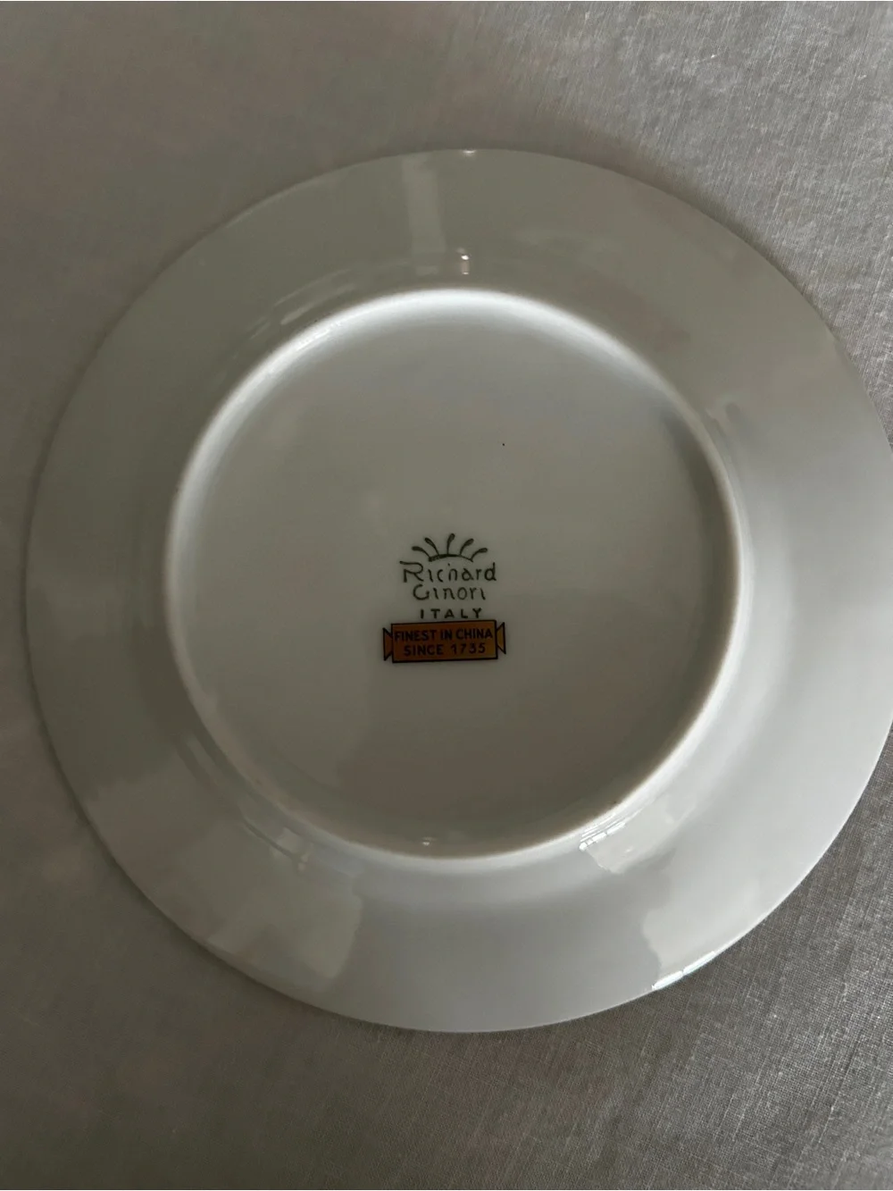 GInori Pincio-Black 5 piece place setting